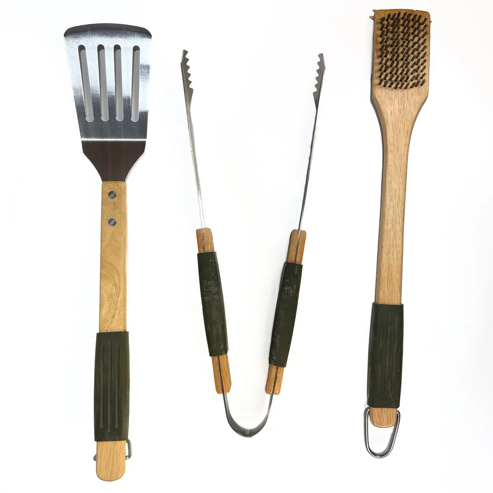 3 Piece Stainless With Wood Grip Barbecue Tool Set